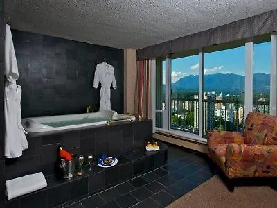 *** Aparthotel Coast Plaza Hotel And Suites Vancouver Canada
