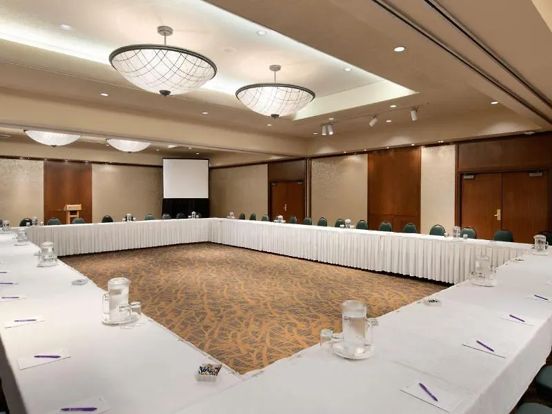 شقة فندقية فانكوفر Coast Plaza Hotel And Suites