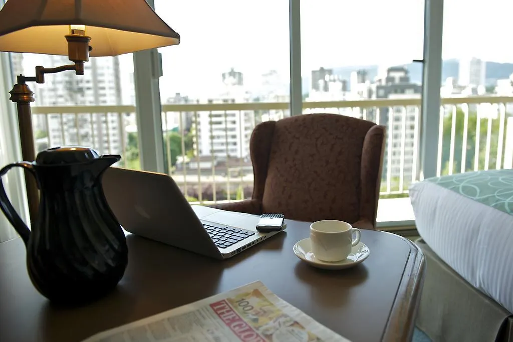 فانكوفر Coast Plaza Hotel And Suites 3*,