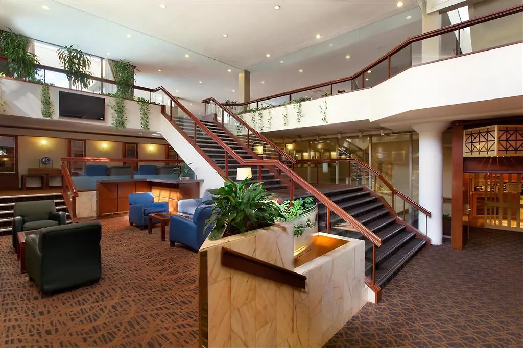 فانكوفر Coast Plaza Hotel And Suites 3*,