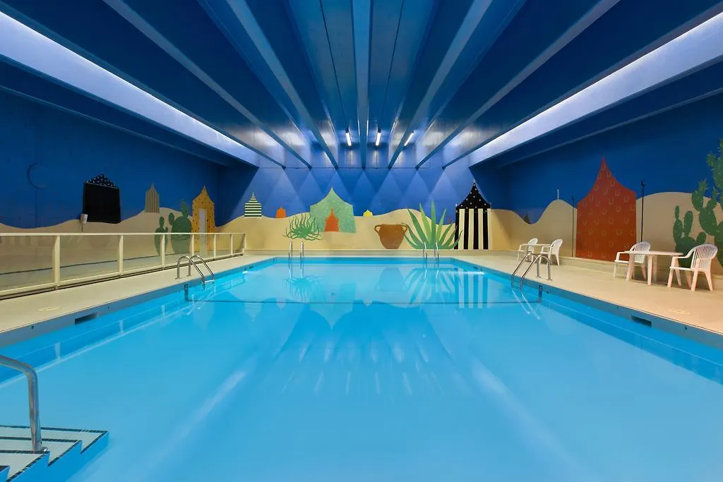 فانكوفر Coast Plaza Hotel And Suites