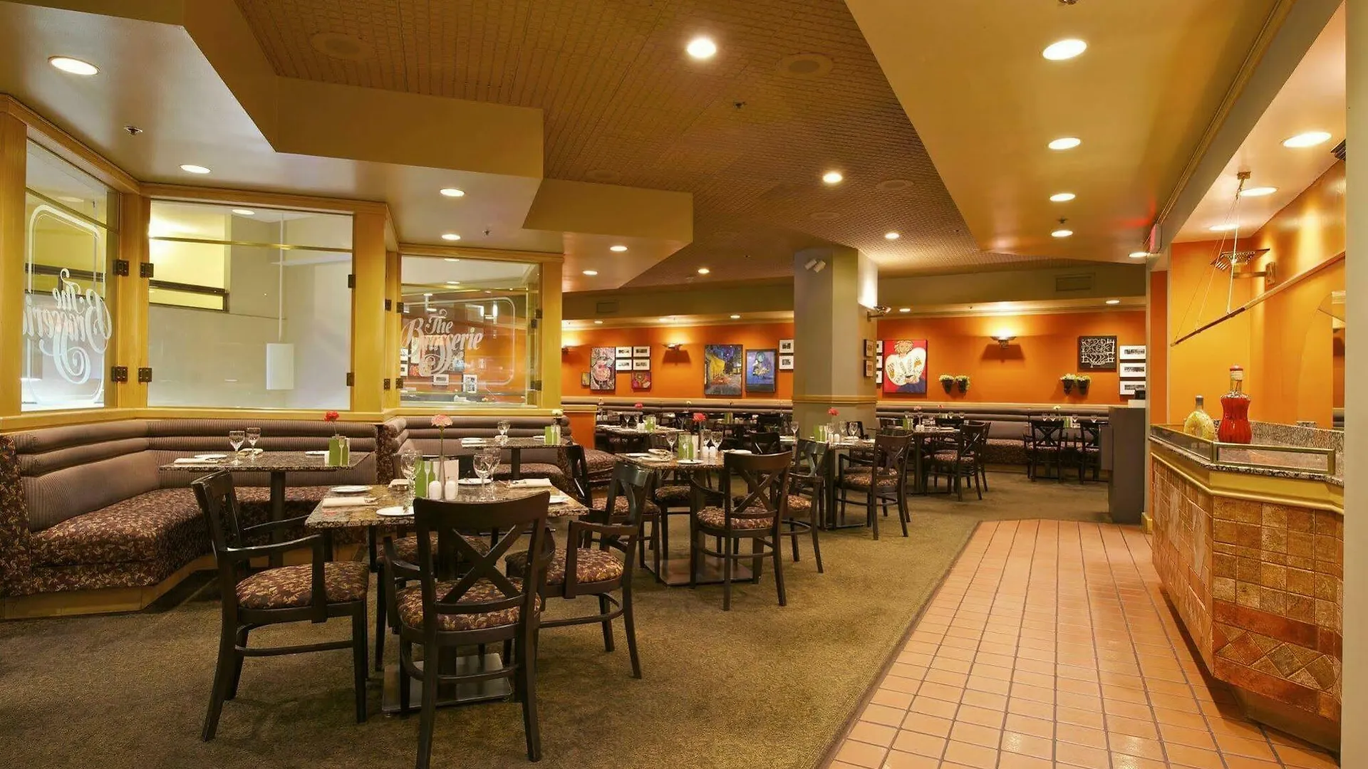 فانكوفر Coast Plaza Hotel And Suites 3*,  كندا